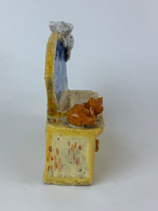 Animal Sculpture - Cats on dresser