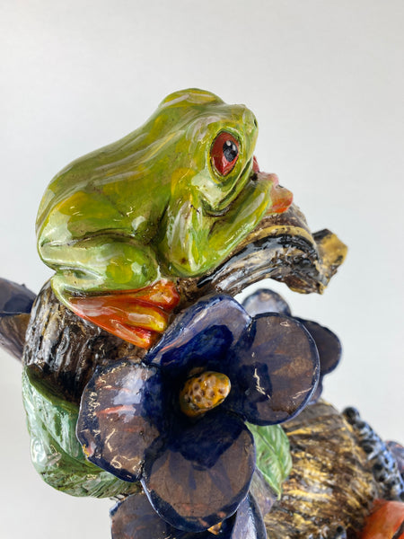 Animal Sculpture - Rainforest Frogs
