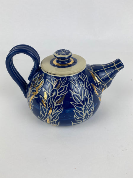 Teapot -Blue and White