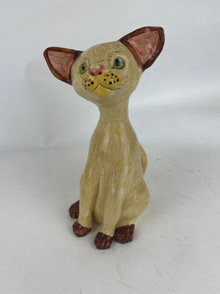 Animal Sculpture - Cream Cat Chai