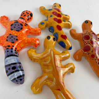 Wall gecko small - assorted orange