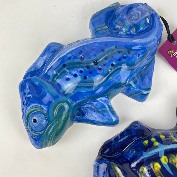 Wall Chameleon - assorted blue 2